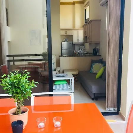 Mediterranean Sea View, 1 Bed Apt. * Λάρνακα