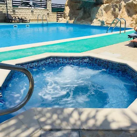 Mediterranean Sea View, 1 Bed Apt. Larnaca